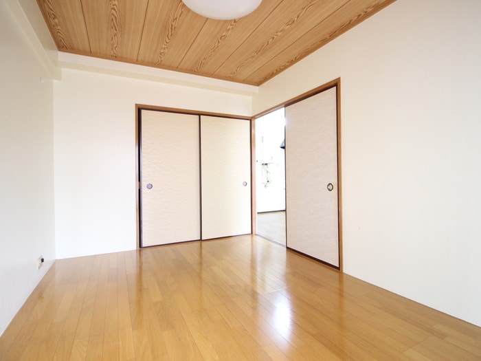 居室 ホワイトマンション(604)