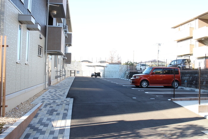 駐車場 レグルス