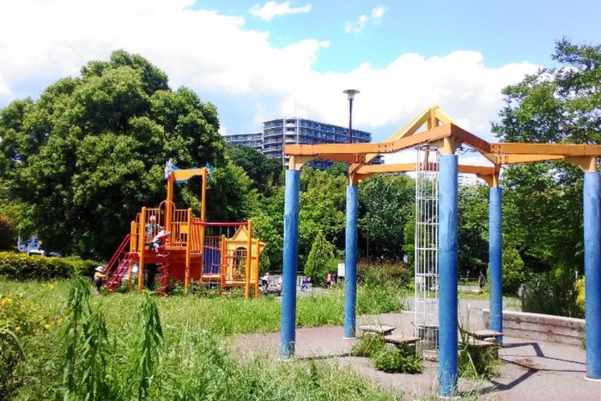 ながれぼし公園(公園)まで132m ツトヤグレイス