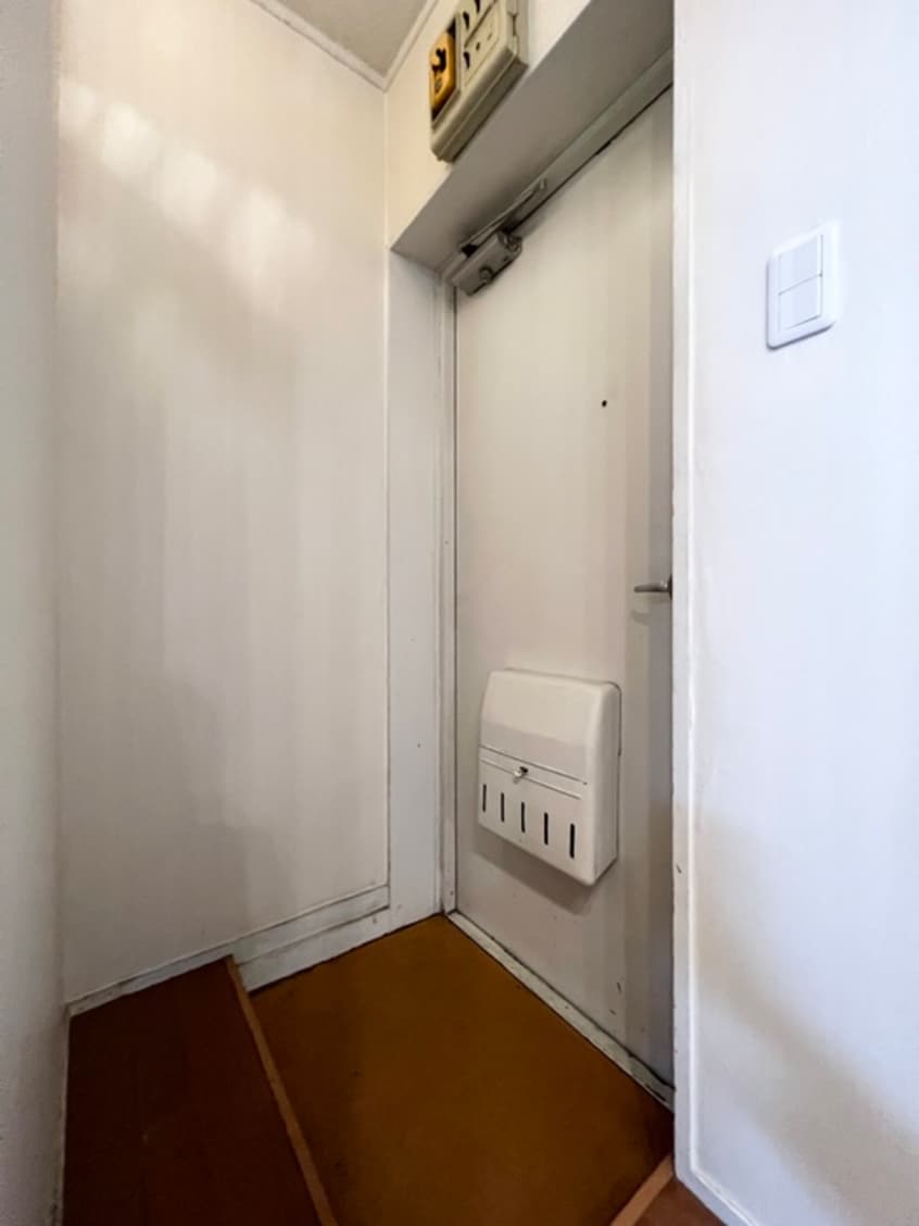 玄関 メゾンクレソンⅠ