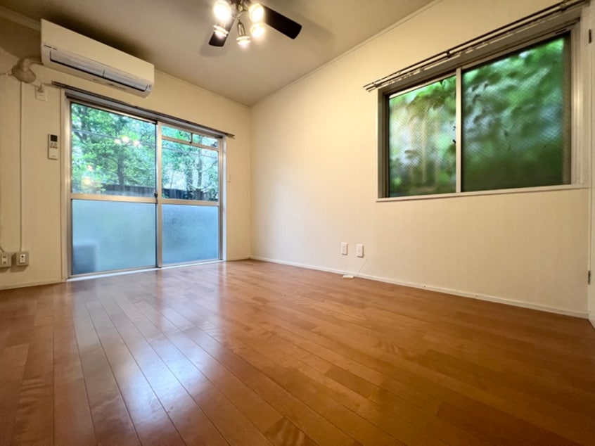 内観写真 メゾンクレソンⅠ