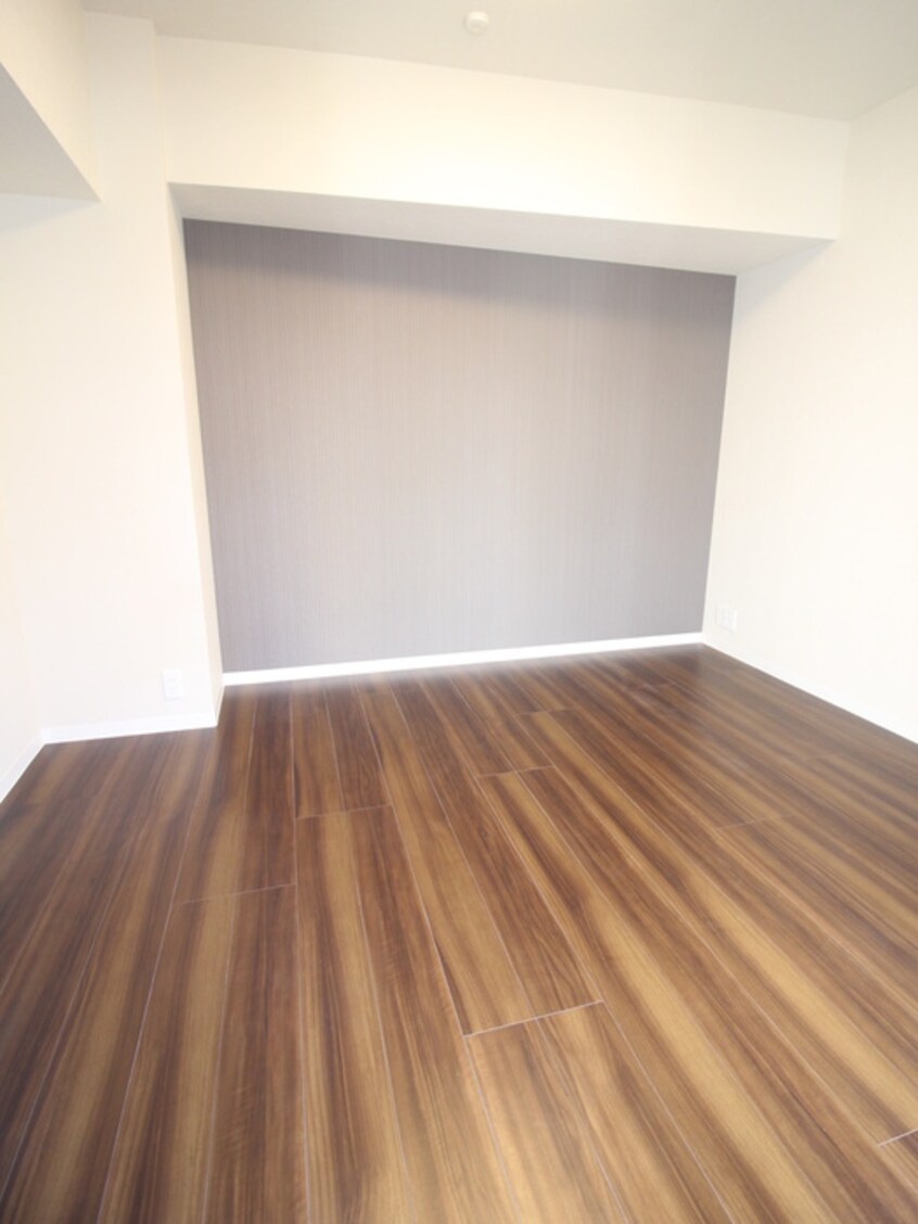 居室 セントラル王子