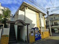 レオパレス目白第２