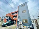 第一ﾊｲﾑ山下の外観