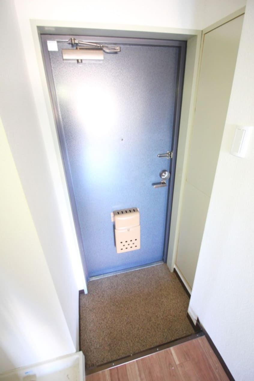 玄関 クレイン仲町