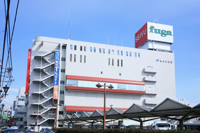 西友 鶴見店(スーパー)まで363m カーサマツダ