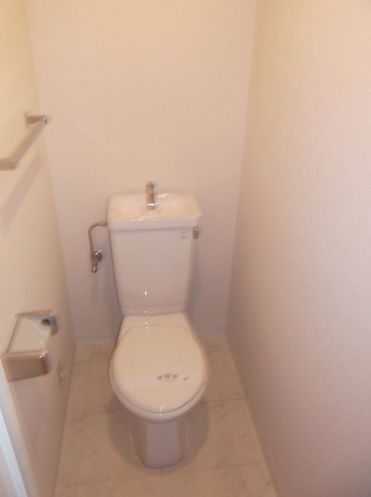 トイレ ア－ク本厚木