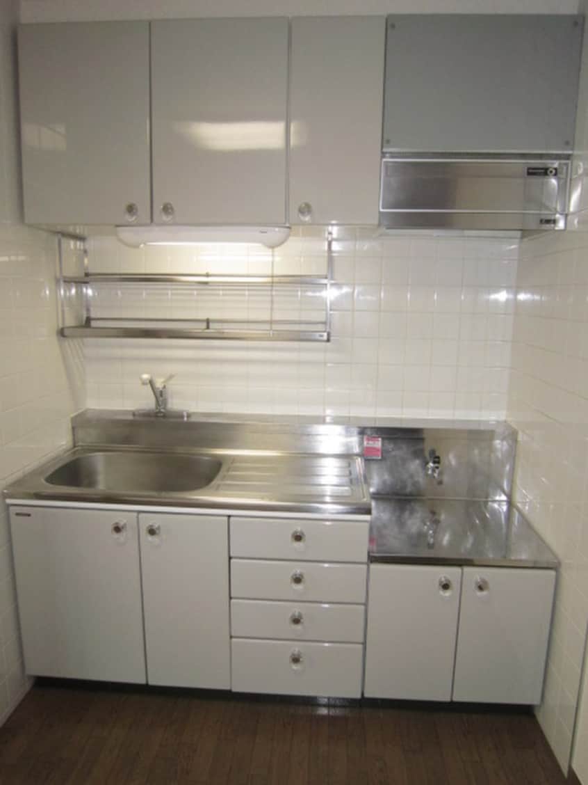 キッチン 鳴島ビル