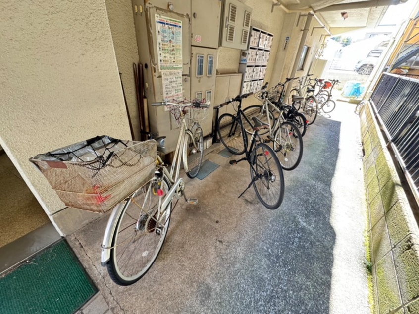 駐輪場 センチュリーマンション