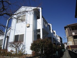 スト－クハイツ横山