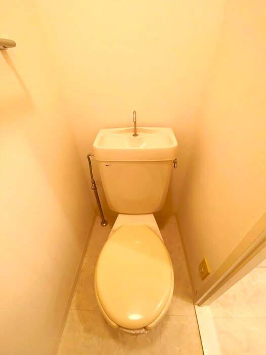 トイレ シャト－ル上青木