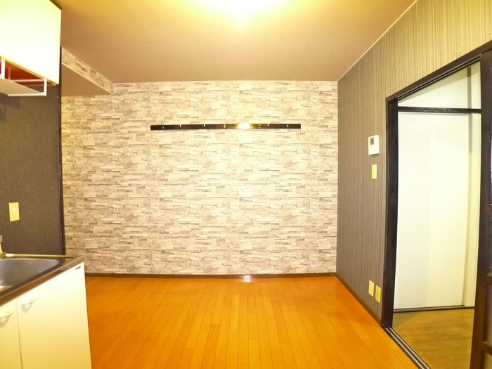 居室 パインクレストヨシ