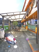 駐輪場 パインクレストヨシ