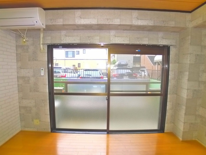 居室 パインクレストヨシ