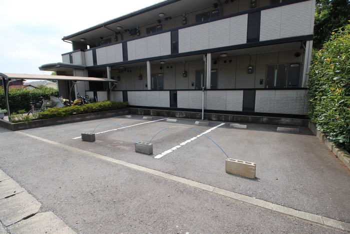 駐車場 ボォルツ