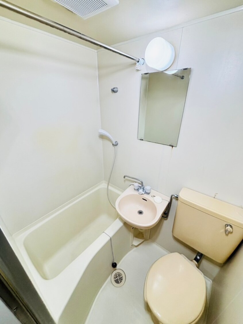 バス／シャワールーム等 アップルハウス中山