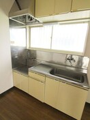 キッチン グリ－ンメゾン榎本