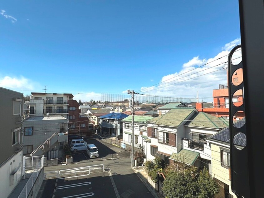 室内からの展望 アザーレ・ソラ相武台