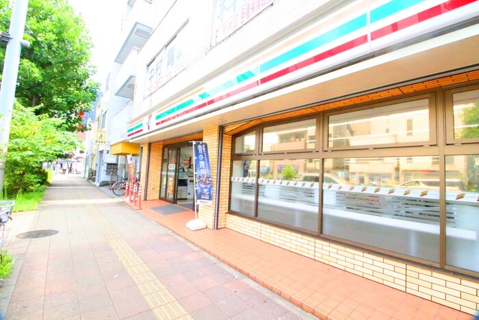 セブンイレブン　横浜上反町店(コンビニ)まで590m ダイユー43番館