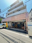 高円寺スル－エの外観