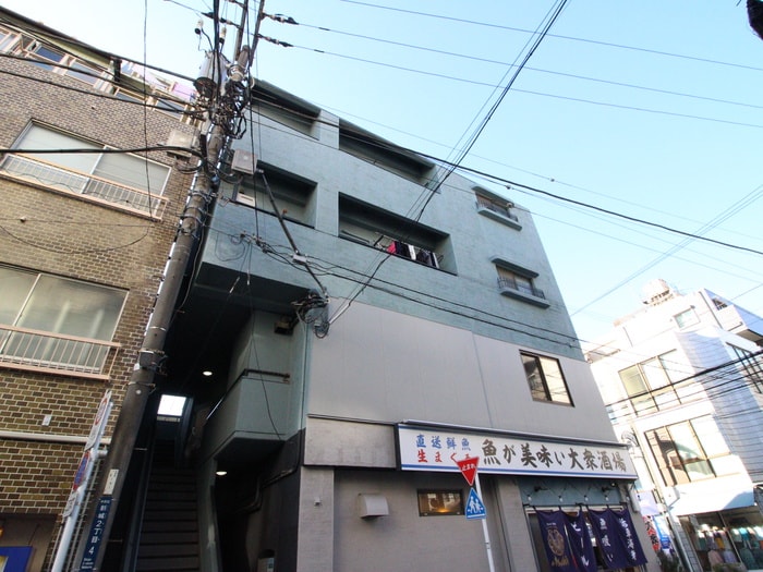 外観写真 セシーズイシイ2