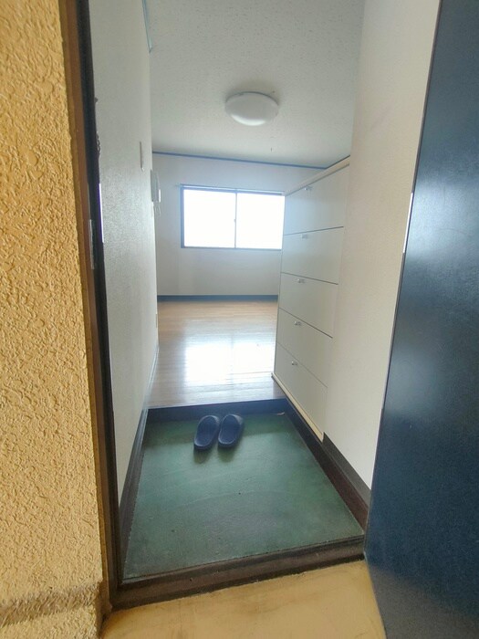 玄関 ニア－ハイム七里