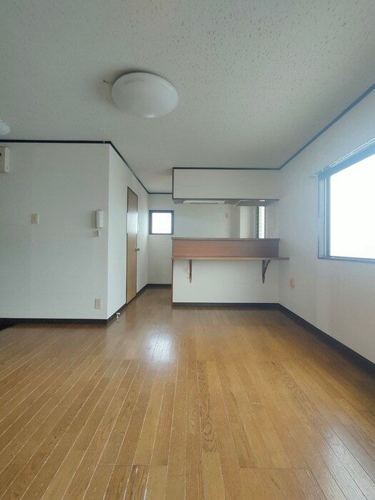 居室 ニア－ハイム七里