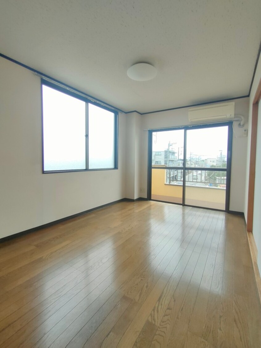 居室 ニア－ハイム七里