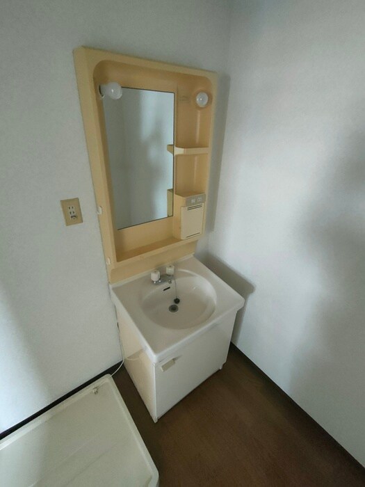 洗面 ニア－ハイム七里