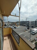 室内からの展望 ニア－ハイム七里