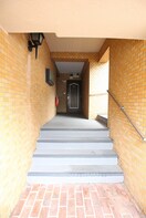 エントランス部分 サンハウス祐天寺（201）