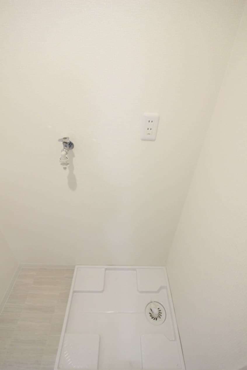 洗濯機置場 サンハウス祐天寺（201）