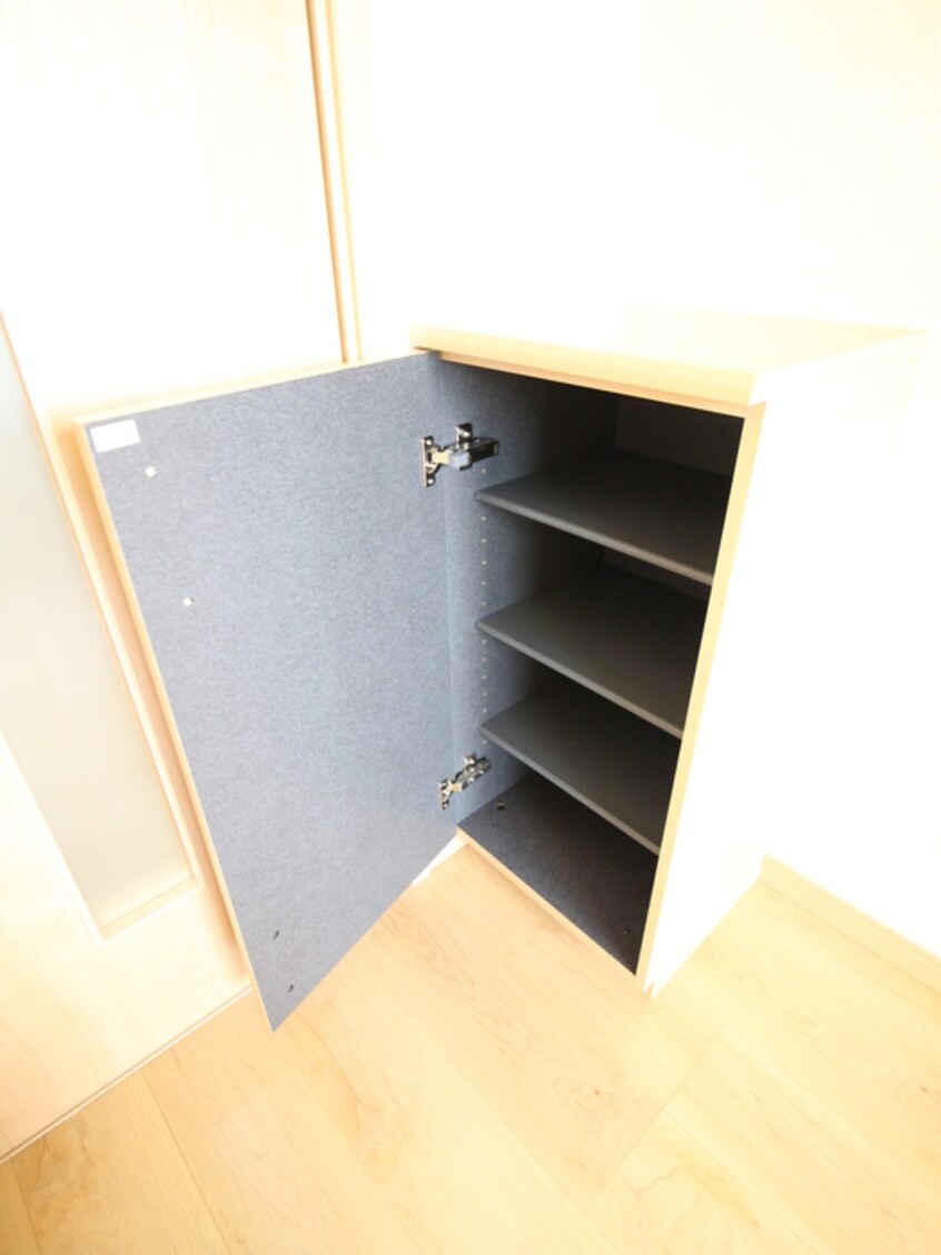 靴箱 ポルタピローテ