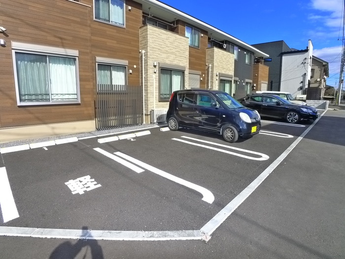 駐車場 シャインヴィレッジ