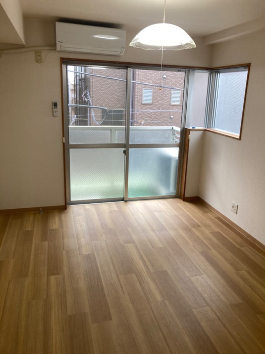 居室 クリスタルハイムⅡ