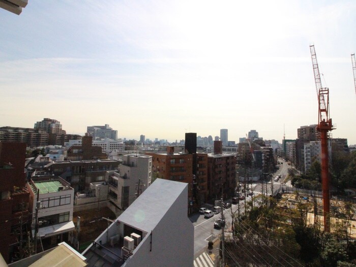 室内からの展望 ﾊﾟｰｸﾅｰﾄﾞﾌｨｯﾄ南青山Garden