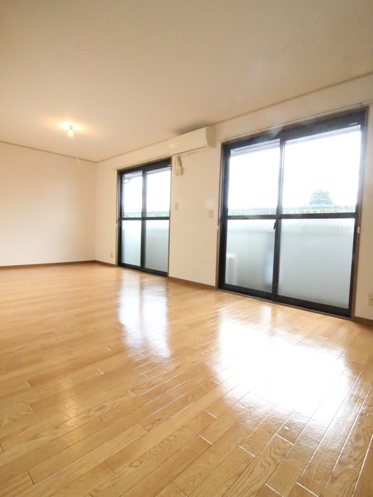 居室 ルミエ－ルＡ