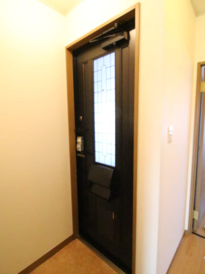 玄関 ルミエ－ルＡ