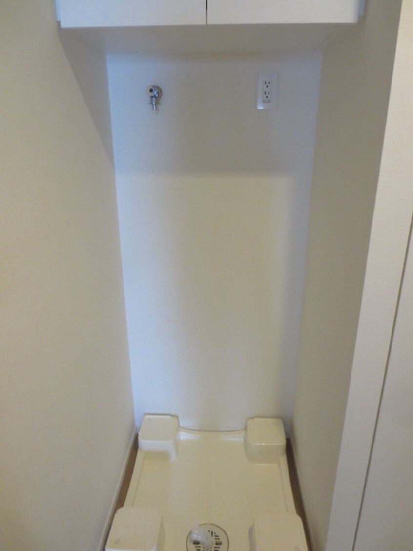 洗濯機置場 パークアクシス小伝馬町