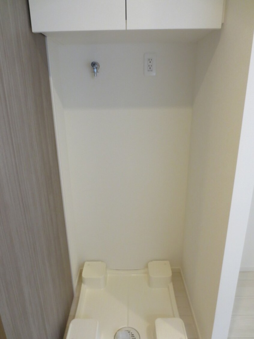 洗濯機置場 パークアクシス小伝馬町