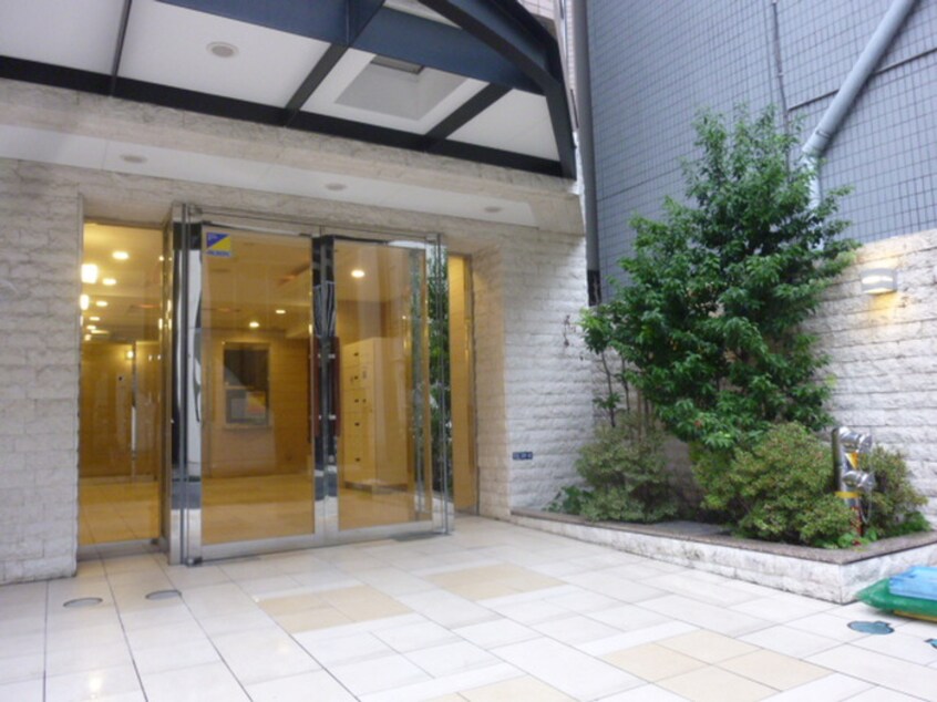エントランス部分 ＰＲＥＳＴ・ＩＤ秋葉原(303)