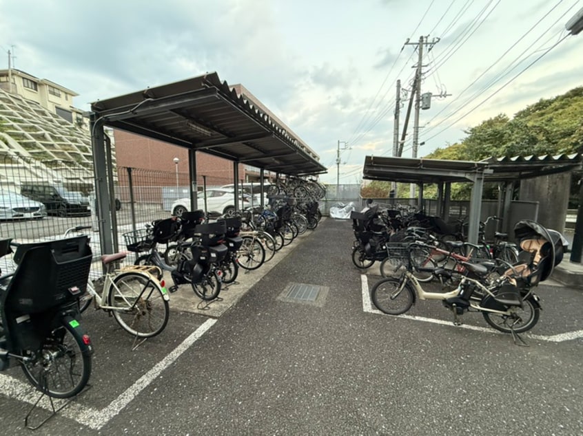 駐輪場 グリ－ンサイドホ－ムズ