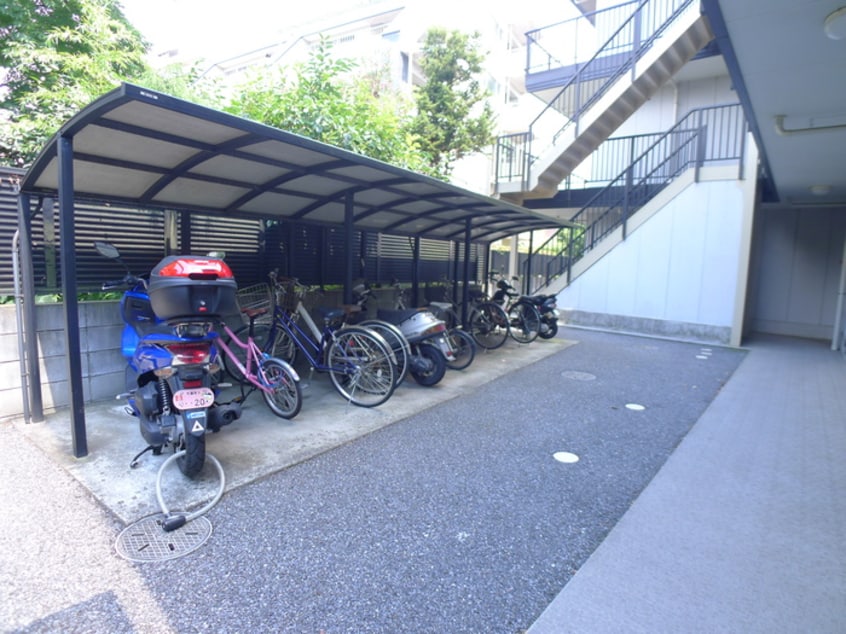 駐輪場 ヴィレッジ京成稲毛駅前