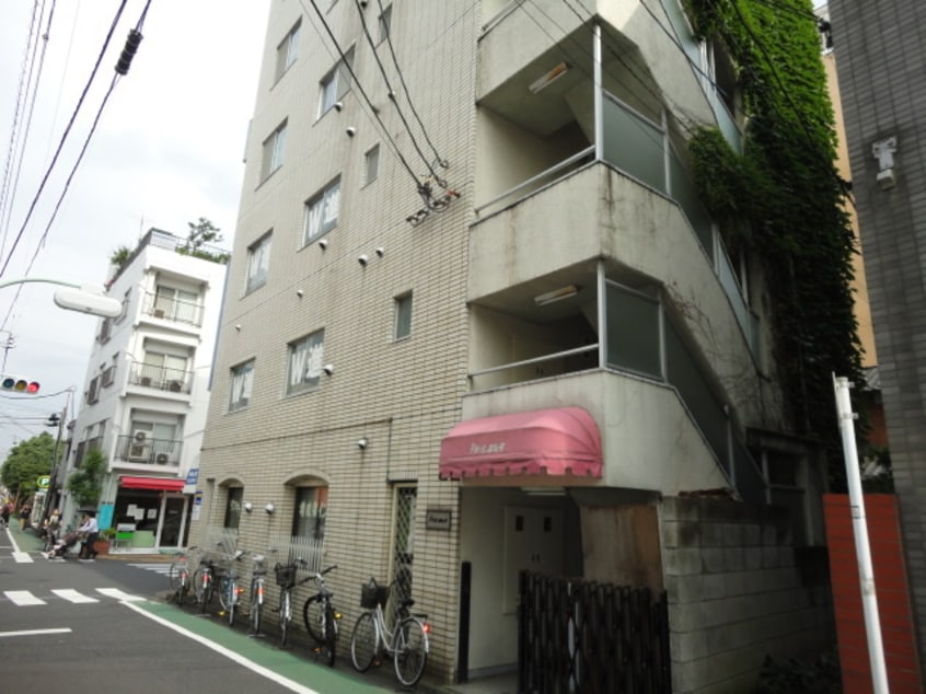 エントランス部分 ドヌ－ルキムラ