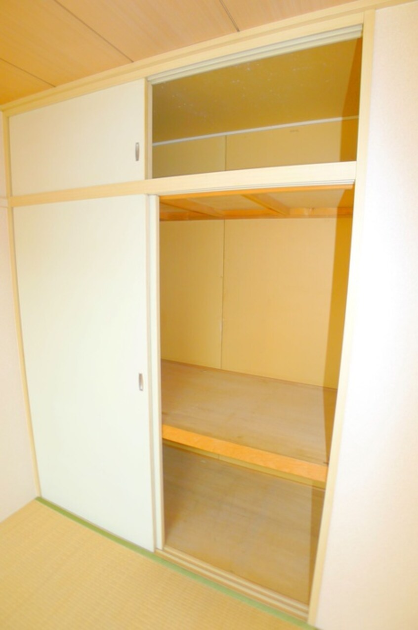 収納 ターナハイムB棟