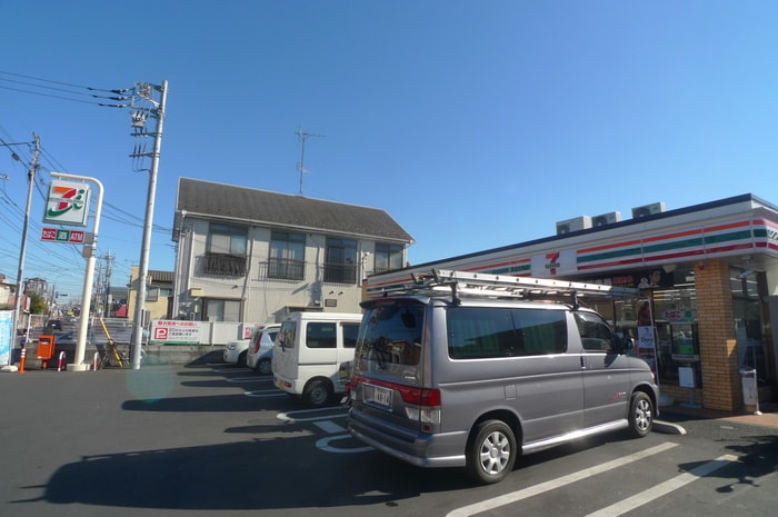セブンイレブン川口安行慈林店(コンビニ)まで430m さつき苑