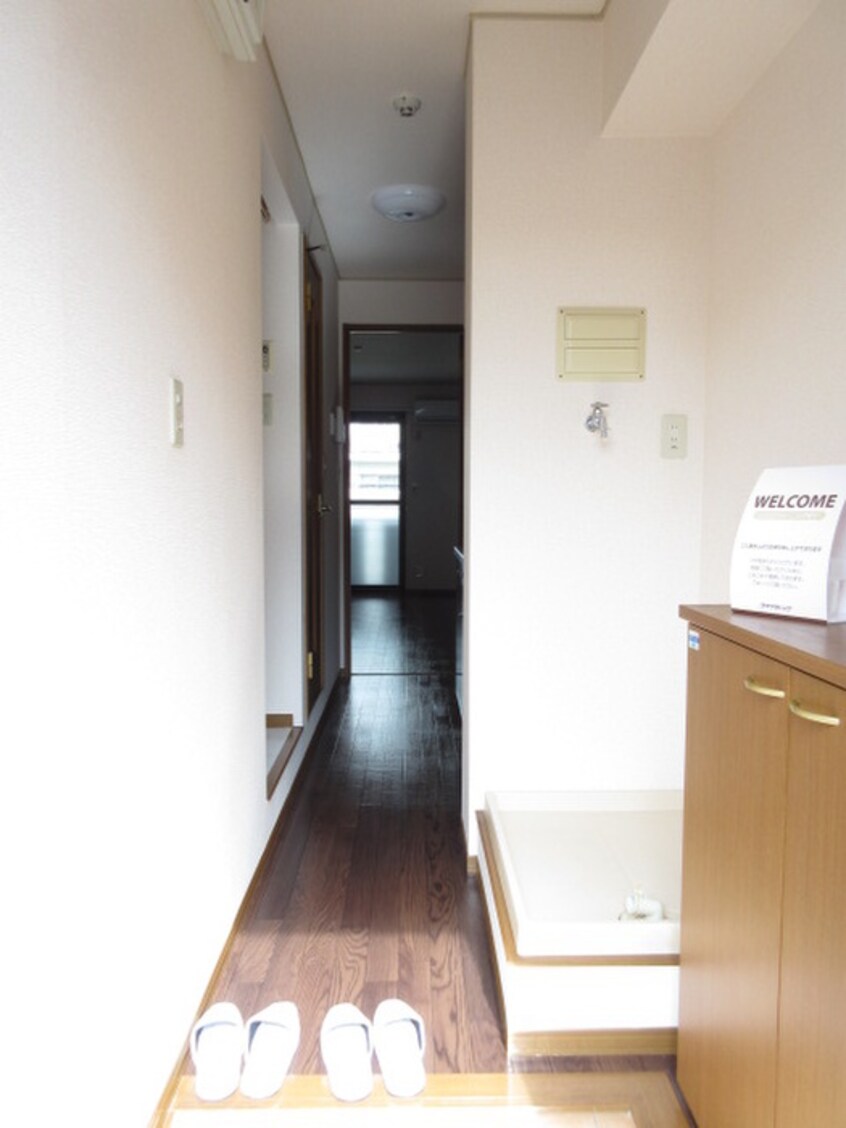 玄関 カサベルテ