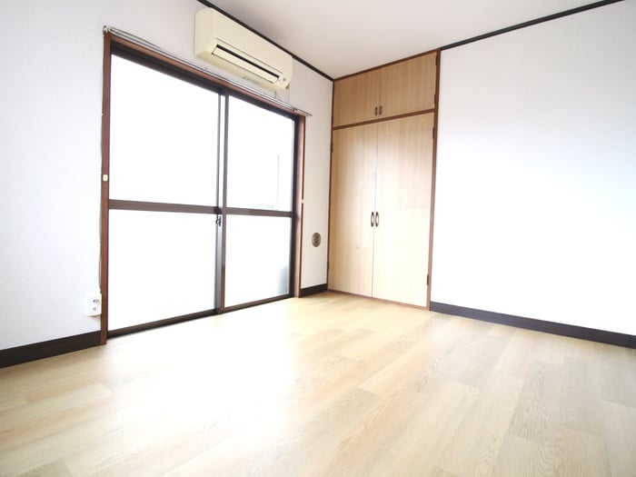 居室 メゾン・ルミエール