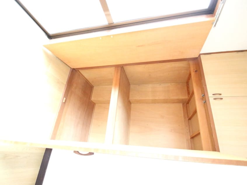 収納 メゾン・ルミエール