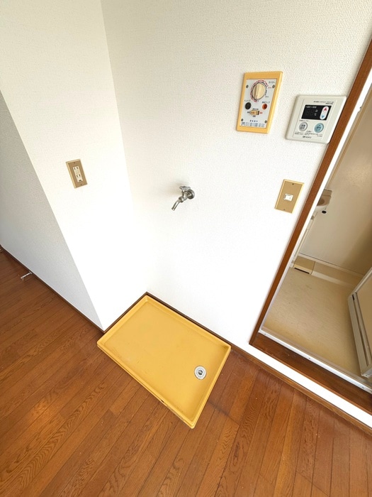 洗濯機置場 ルミエ－ル和泉Ⅱ